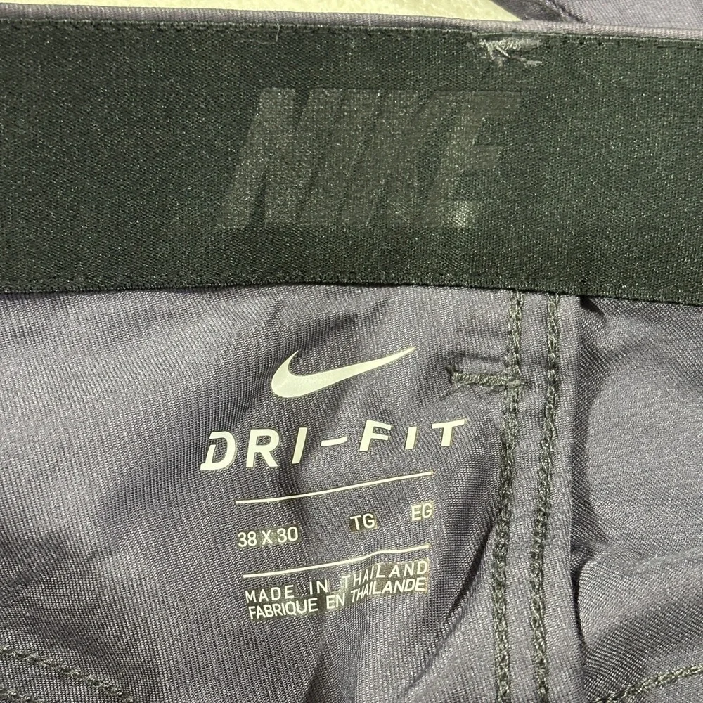 Nike Dri Fit Tech‎ Flat Front Golf Pants 38x30 Performance Dark Purple Athletic
